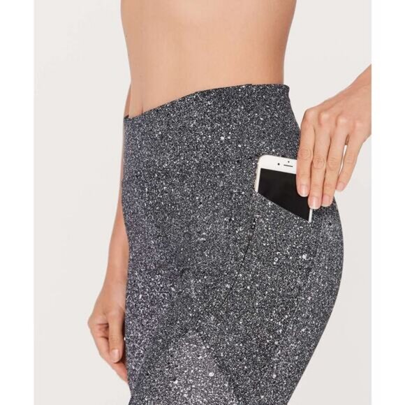Lululemon Lead The Pack Tight Luxtreme 28" In Luminesce Splatter White Black - Picture 3 of 9